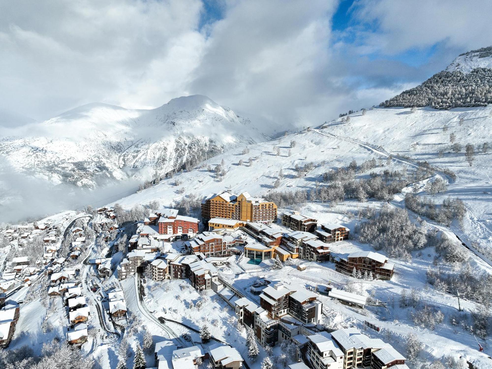 Belambra Clubs Les 2 Alpes Les Cretes Hotel Les Deux Alpes Bagian luar foto